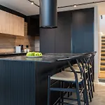 Cozy Loft With Balcony In Apartamento