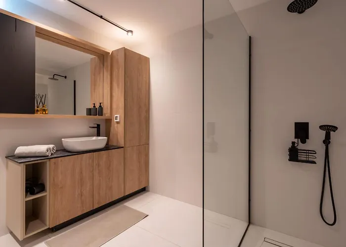 Cozy Loft With Balcony In Apartmán