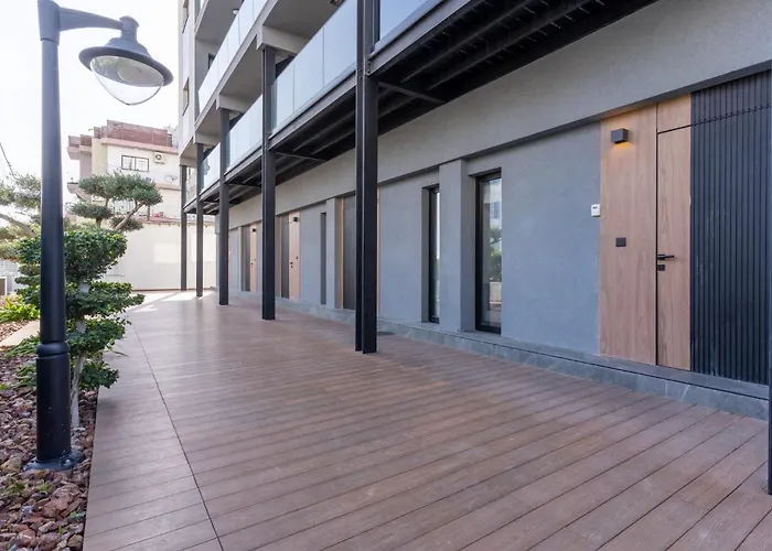 Appartement Cozy Loft With Balcony In